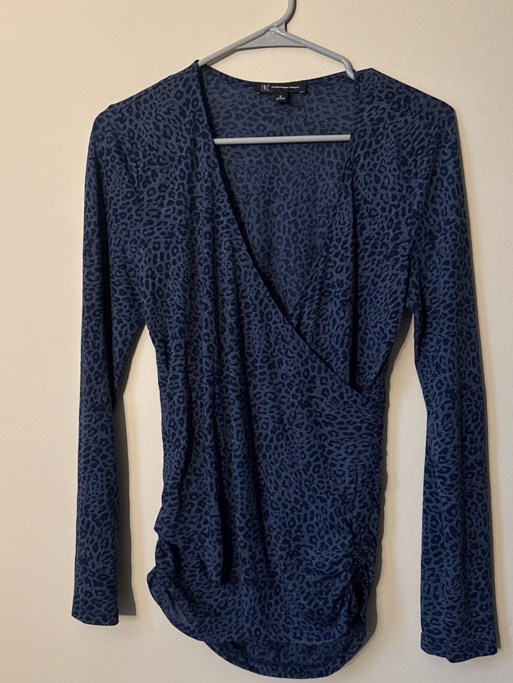 INC International Concepts Navy Blue Leopard-Print Wrap Long Sleeve Top